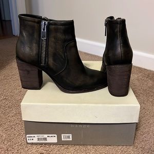 Hinge Leather Booties/Ankle Boots
